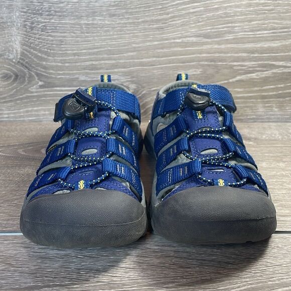 Keen Newport H2 Waterproof Blue Depths Gargoyle Toddler Boy Sz 4 Hiking Sandals - Picture 2 of 10